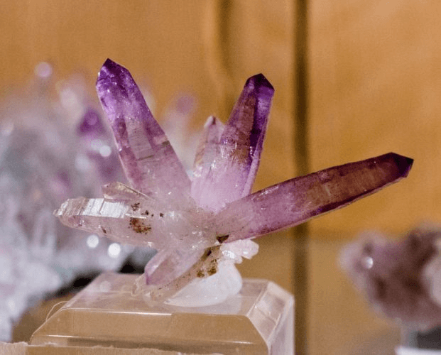 10 Powerful Crystals to Use for Healing and Happiness